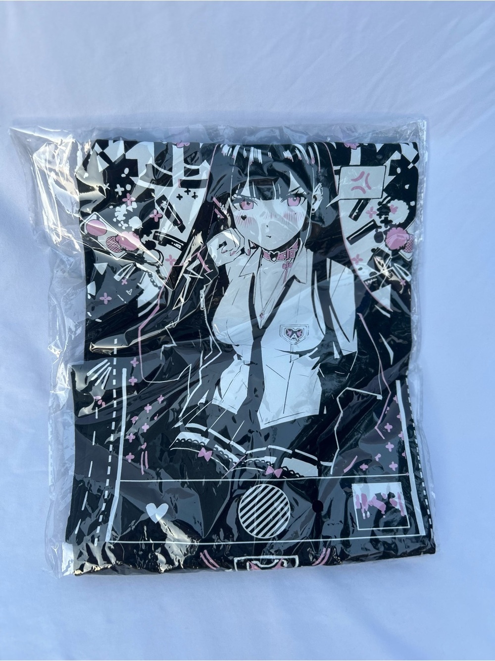Numi Embarrassed Anime Streetwear T-Shirt size small NWT